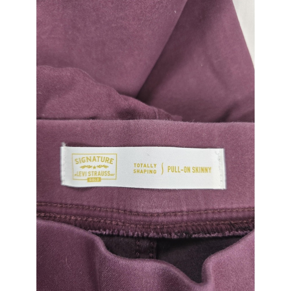 Levi's Signature Gold‎ Jeans Womens 12M Purple Totally Shaping Pull-On Skinny - Picture 2 of 12